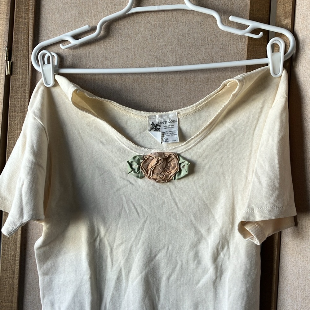 FINAL MARKDOWN Simply Roses Cream Top osfm - Picture 5 of 9